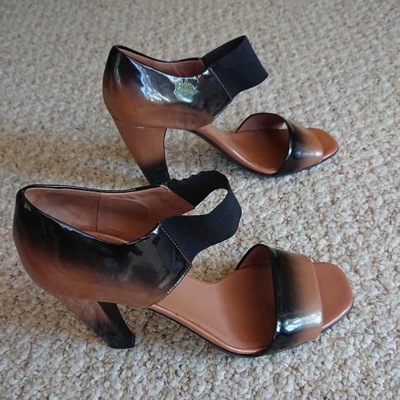 Prada Ombre patent leather Black and Brown pumps size 10 - Picture 2 of 16